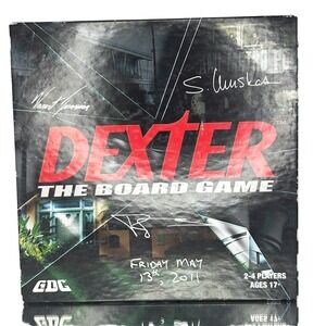 Collector's item DEXTER the board‎ game Signed By Cast Members Friday 13th 2011